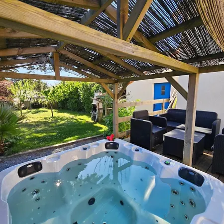 11 Pers 4ch - Jacuzzi - Le Cormier