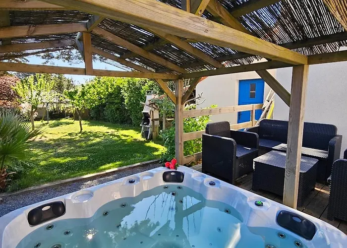 11 Pers 4ch - Jacuzzi - Le Cormier