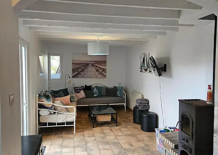 11 Pers 4ch - Jacuzzi - Le Cormier Feriehus